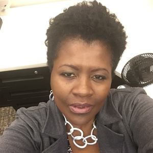 Meet your Posher, Carrie